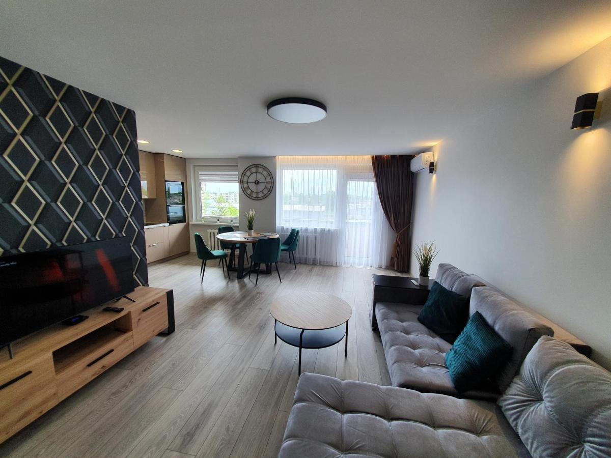 2-Bedrooms Apartment In City Center Siauliai Esterno foto